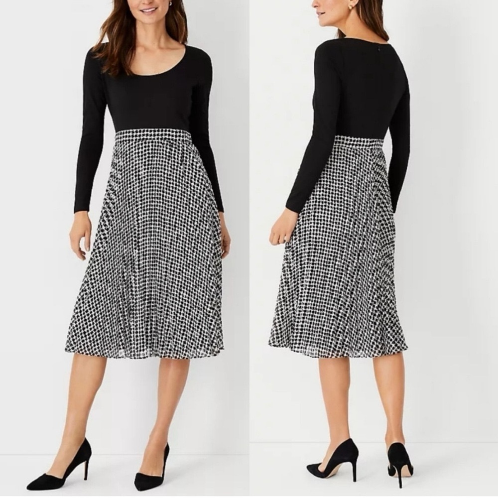 Ann Taylor Black and White Mixed Media Houndstooth Flare Dress Size 6
